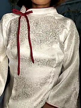 Snapshot of Lucy_limon chatting on October 10, 2025, 8:59 am Lucy limon online show from October 10, 2025, 8:59 am