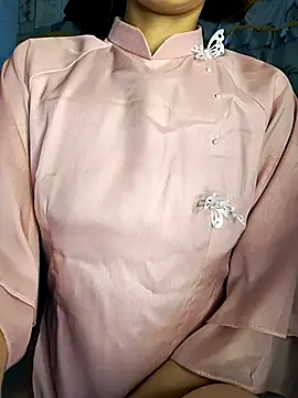 Snapshot of Lucy_limon chatting on October 6, 2025, 9:59 pm Lucy limon online show from October 6, 2025, 9:59 pm