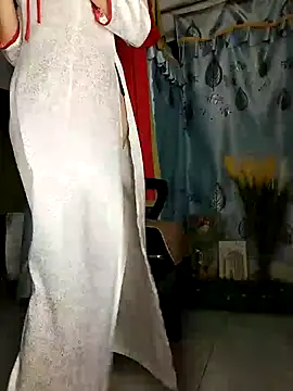 Snapshot of Lucy_limon chatting on October 19, 2025, 9:06 pm Lucy limon online show from October 19, 2025, 9:06 pm