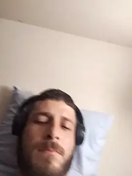 Snapshot of Away_Smit chatting on February 12, 2026, 3:50 am Away Smit online show from February 12, 2026, 3:50 am