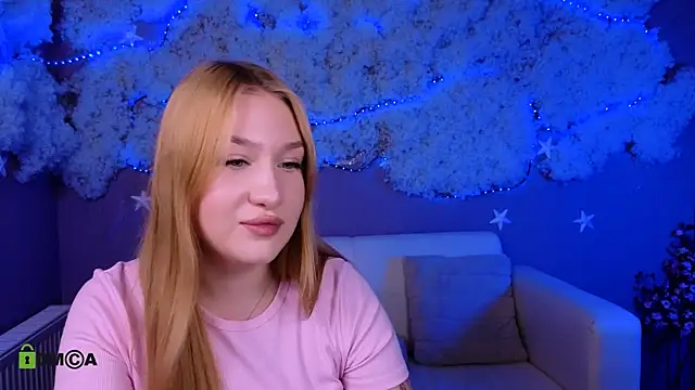 playful sophie online show from March 26, 2026, 8:07 pm