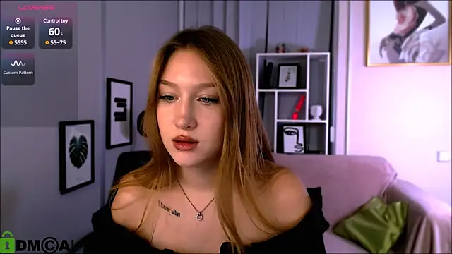 playful sophie online show from February 4, 2025, 11:38 pm