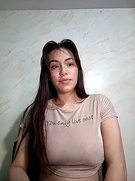 eriika deep  online show from April 9, 2026, 6:47 pm