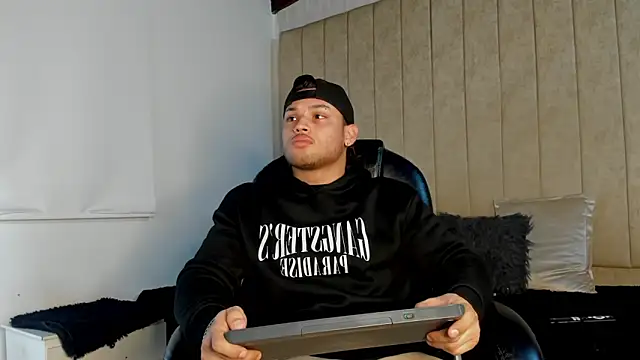 Snapshot of jeicob_gagnon chatting on October 8, 2025, 7:10 am jeicob gagnon online show from October 8, 2025, 7:10 am