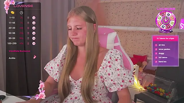 Miss Esmiie online show from January 30, 2025, 3:19 pm