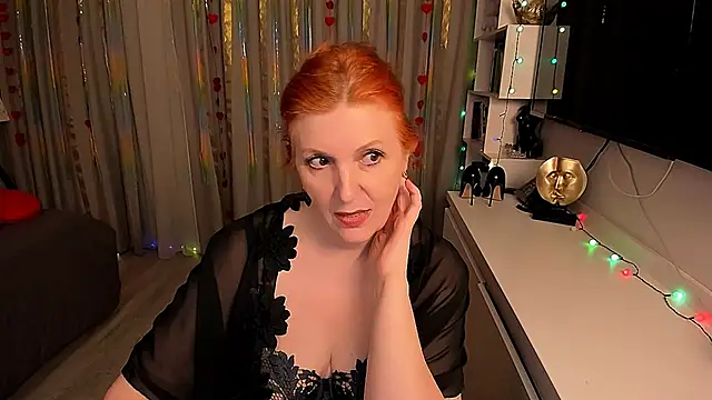 Fire-Fox-One online show from February 26, 2025, 3:54 pm