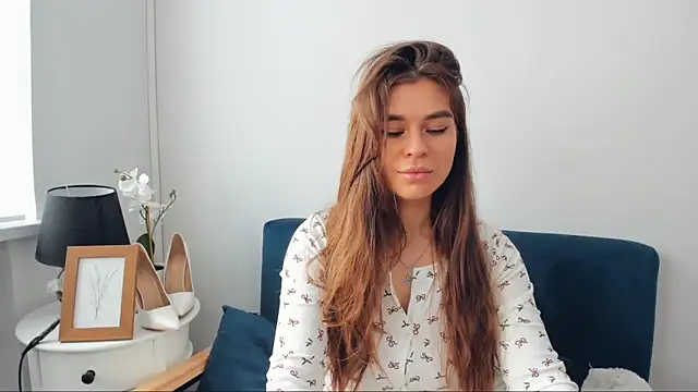 CamilaAmazing online show from October 13, 2025, 11:01 am