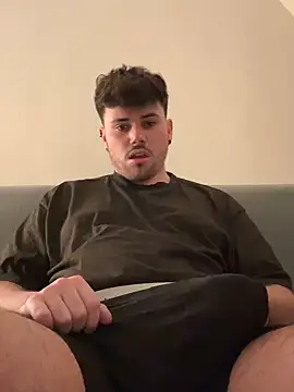 gayboooy nrw online show from January 14, 2025, 6:49 pm