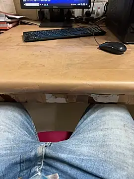 Hillz king 98 online show from January 27, 2025, 9:00 pm