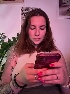 MayaMystic online show from March 12, 2026, 3:05 pm