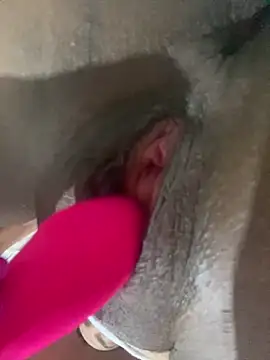 briannaa557 online show from December 30, 2024, 5:02 pm