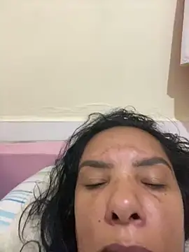 briannaa557 online show from March 7, 2025, 10:46 am