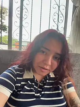 Snapshot of Ema_kraus chatting on February 15, 2026, 6:07 pm Ema kraus online show from February 15, 2026, 6:07 pm