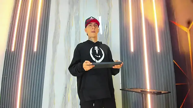 Snapshot of Angel_xxx chatting on March 31, 2026, 4:25 am Angel xxx online show from March 31, 2026, 4:25 am