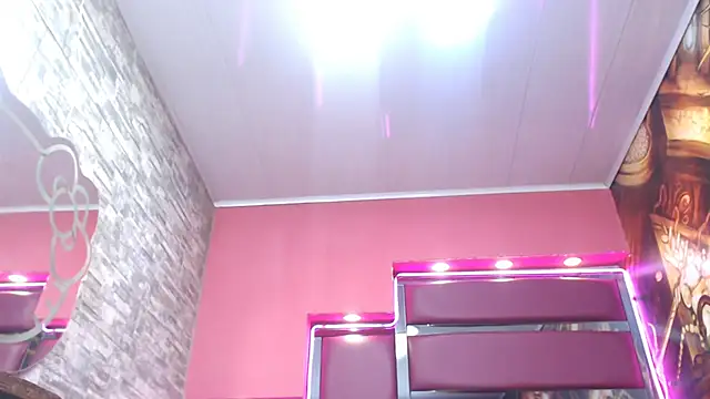 perfectlump online show from November 7, 2025, 2:21 pm