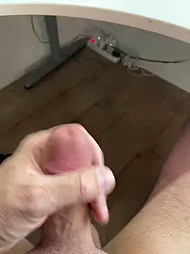 mikiss789 online show from March 24, 2026, 4:51 pm