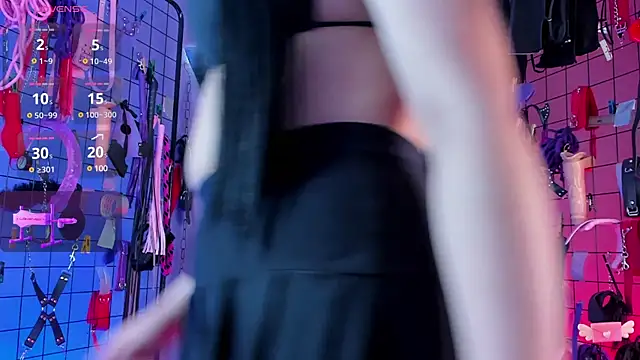 MrAlexia Queen BDSM online show from January 31, 2025, 3:41 am