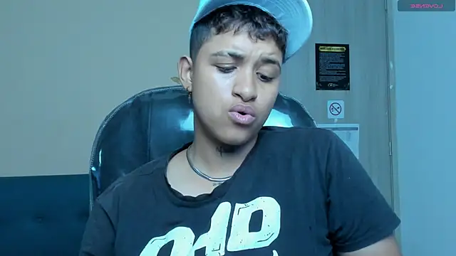 Dominick jones online show from November 11, 2025, 8:58 pm