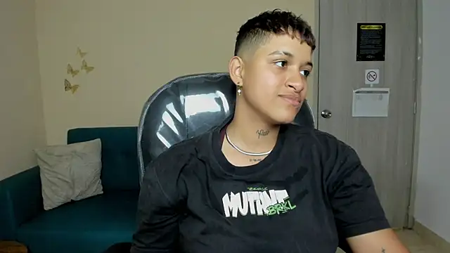 Dominick jones online show from November 5, 2025, 7:50 pm