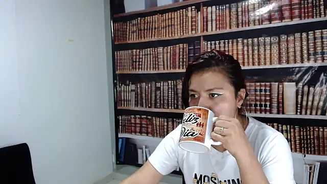 Kailei Fer online show from January 11, 2025, 10:19 am