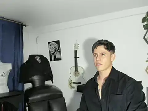 Antonello Vannucci online show from March 16, 2025, 11:37 pm