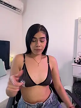 Lily Woodz online show from January 17, 2026, 7:17 pm