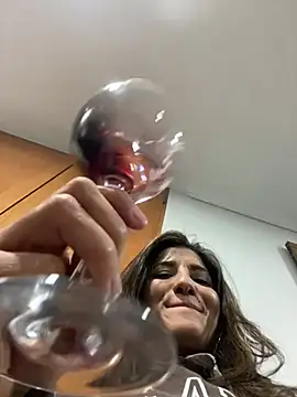 AlejandritaMilano online show from June 28, 2026, 12:39 am