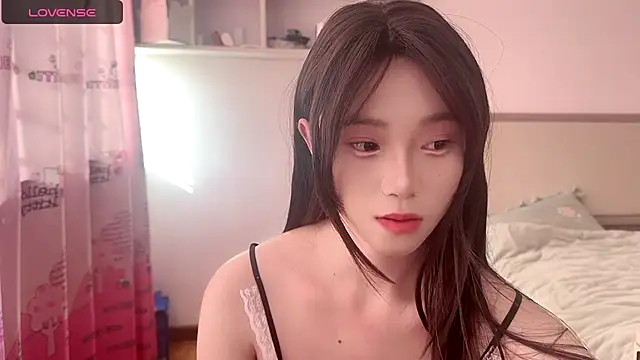 AAXIAO-BAO online show from January 19, 2025, 7:36 am