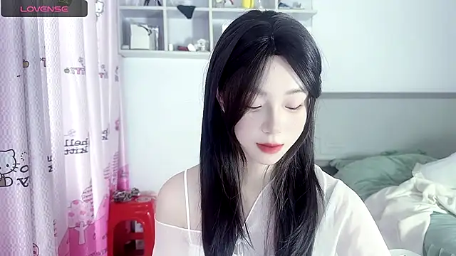 AAXIAO-BAO online show from February 10, 2025, 12:50 pm