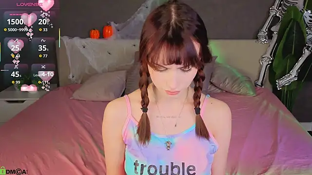 Mollly Rouge online show from October 22, 2025, 12:43 am