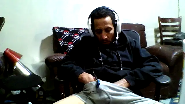 dulcedeseo13 online show from June 2, 2026, 12:16 pm