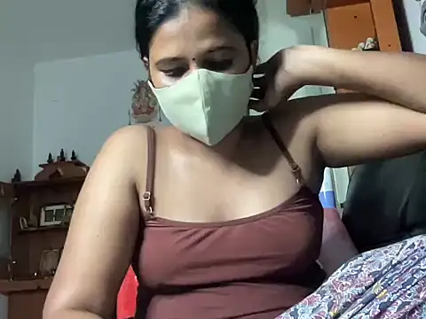 Tamil Sanjana  online show from October 26, 2025, 7:36 pm