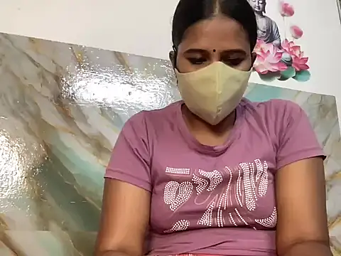 Tamil Sanjana  online show from October 17, 2025, 12:07 pm