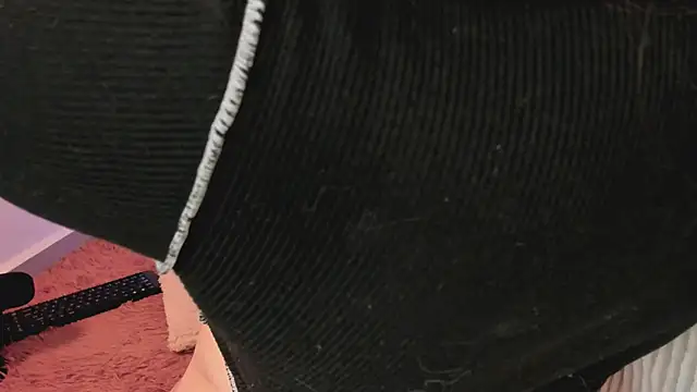 Alissonroses online show from November 20, 2025, 9:04 pm