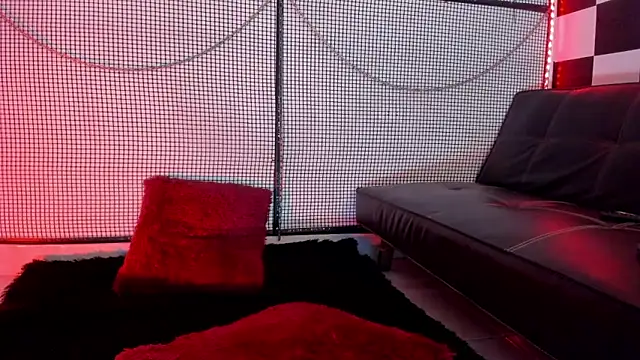 katizaldana online show from November 17, 2025, 4:27 am