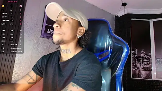 Snapshot of JhonyMiller_ chatting on February 27, 2026, 10:09 pm JhonyMiller online show from February 27, 2026, 10:09 pm