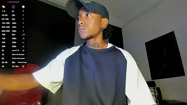 Snapshot of JhonyMiller_ chatting on February 15, 2026, 10:30 pm JhonyMiller online show from February 15, 2026, 10:30 pm