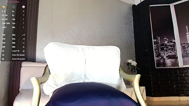 Snapshot of JhonyMiller_ chatting on February 23, 2025, 7:17 pm JhonyMiller online show from February 23, 2025, 7:17 pm