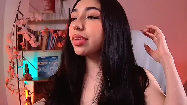 Snapshot of Sweet_Nyx chatting on April 22, 2026, 10:49 pm Sweet Nyx online show from April 22, 2026, 10:49 pm