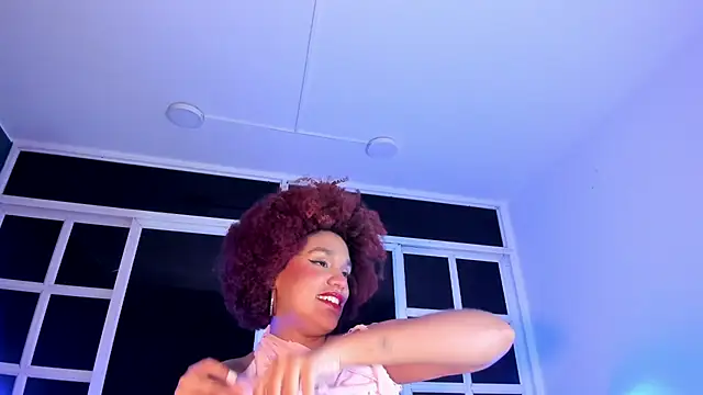 Snapshot of loladupont chatting on July 15, 2026, 3:13 am loladupont online show from July 15, 2026, 3:13 am