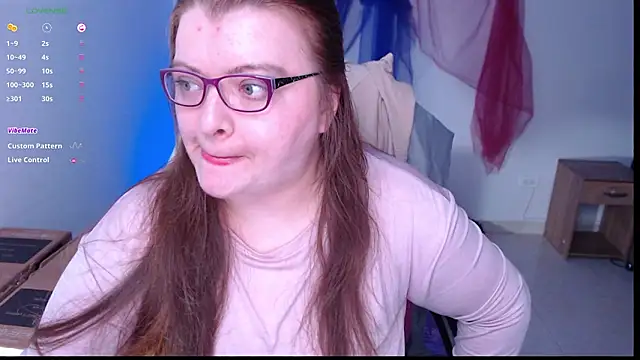 Queensamantha777 online show from March 2, 2026, 4:25 pm