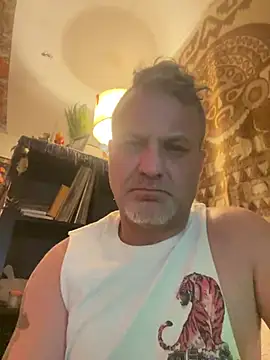 SilverandFox online show from January 7, 2025, 5:31 pm