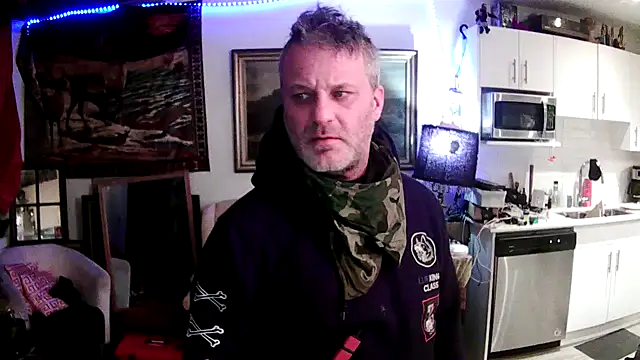 SilverandFox online show from January 27, 2025, 6:19 am