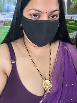 Snapshot of FlatVincy4 chatting on October 31, 2025, 3:58 am FlatVincy4 online show from October 31, 2025, 3:58 am