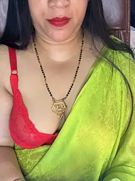 Snapshot of FlatVincy4 chatting on November 25, 2025, 4:02 am FlatVincy4 online show from November 25, 2025, 4:02 am