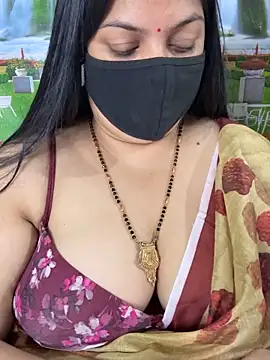 Snapshot of FlatVincy4 chatting on November 17, 2025, 3:05 pm FlatVincy4 online show from November 17, 2025, 3:05 pm