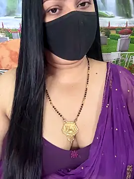 Snapshot of FlatVincy4 chatting on October 26, 2025, 4:24 am FlatVincy4 online show from October 26, 2025, 4:24 am