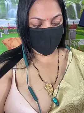 Snapshot of FlatVincy4 chatting on October 24, 2025, 4:06 pm FlatVincy4 online show from October 24, 2025, 4:06 pm