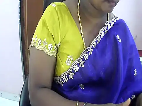 Snapshot of telugu_indhu_0001 chatting on June 26, 2026, 10:32 am telugu indhu 0001 online show from June 26, 2026, 10:32 am