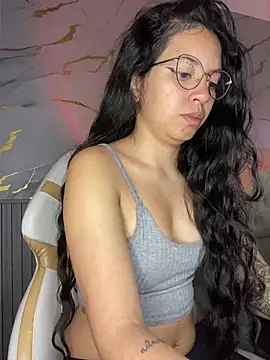 Rosita forever  online show from September 23, 2025, 1:51 pm